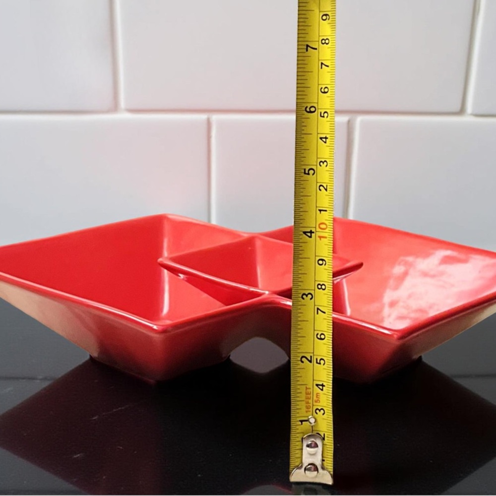 Red Geometric Ceramic Ashtray - Picture 3 of 16